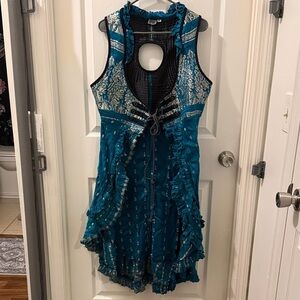 100% Silk Teal Sleeveless Bodice with Gold Details